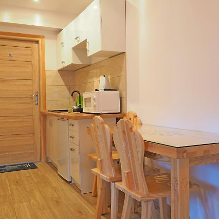 Pokoje Goscinne U Basi Zakopane Ngoại thất bức ảnh