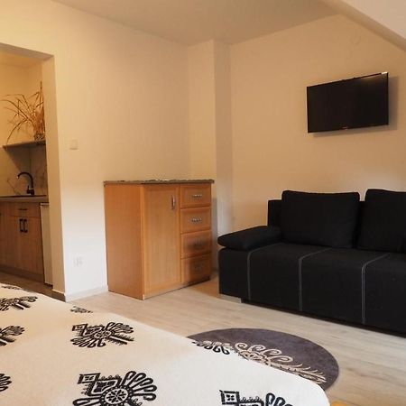 Pokoje Goscinne U Basi Zakopane Ngoại thất bức ảnh