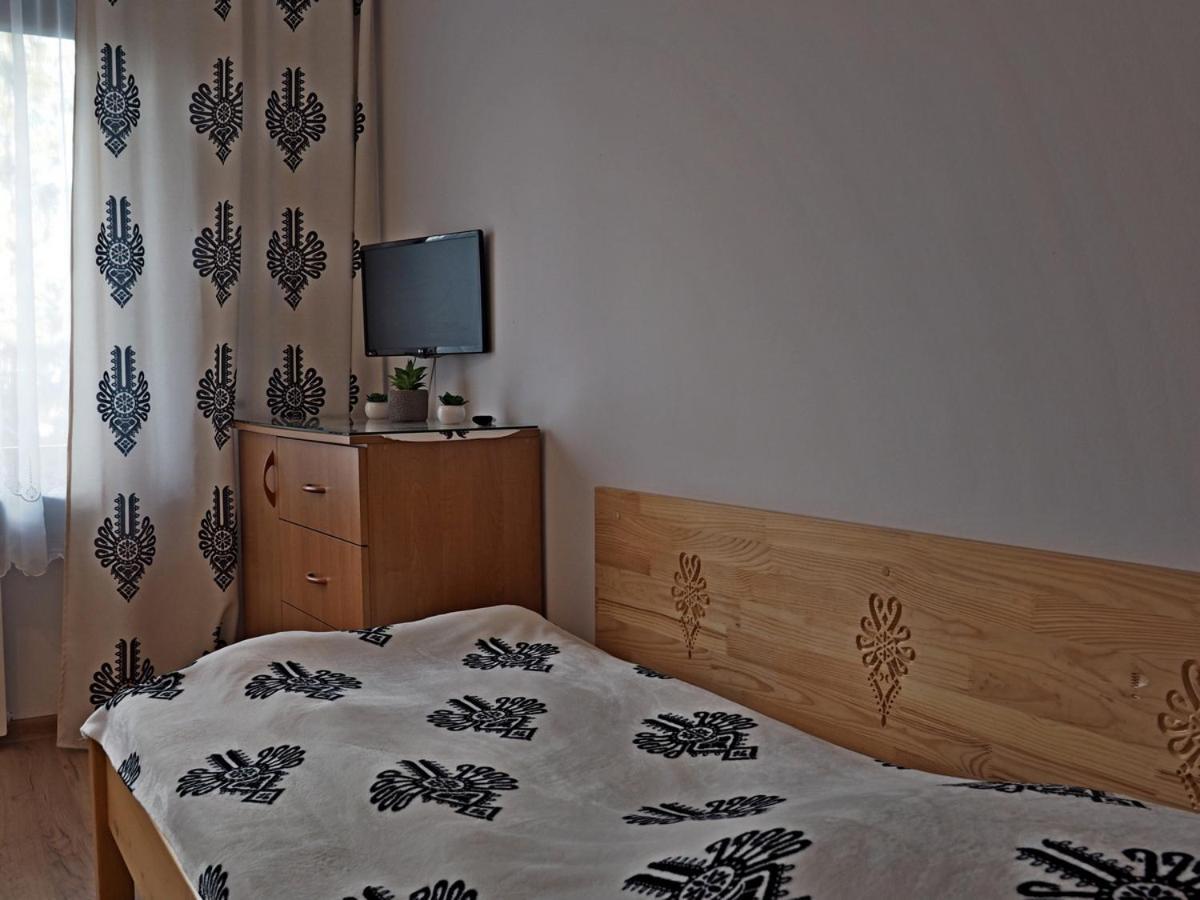 Pokoje Goscinne U Basi Zakopane Ngoại thất bức ảnh