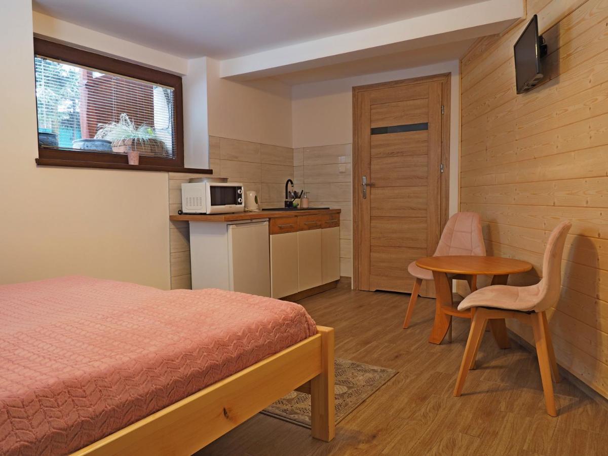 Pokoje Goscinne U Basi Zakopane Ngoại thất bức ảnh