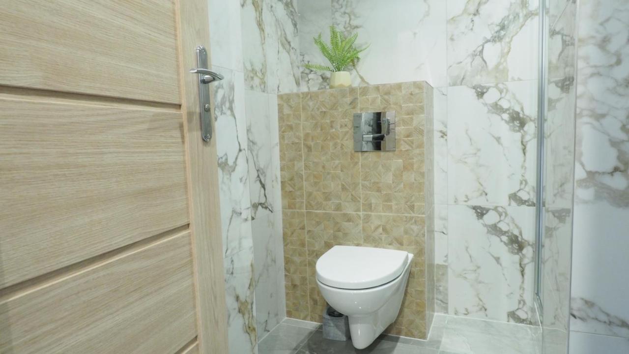 Pokoje Goscinne U Basi Zakopane Ngoại thất bức ảnh